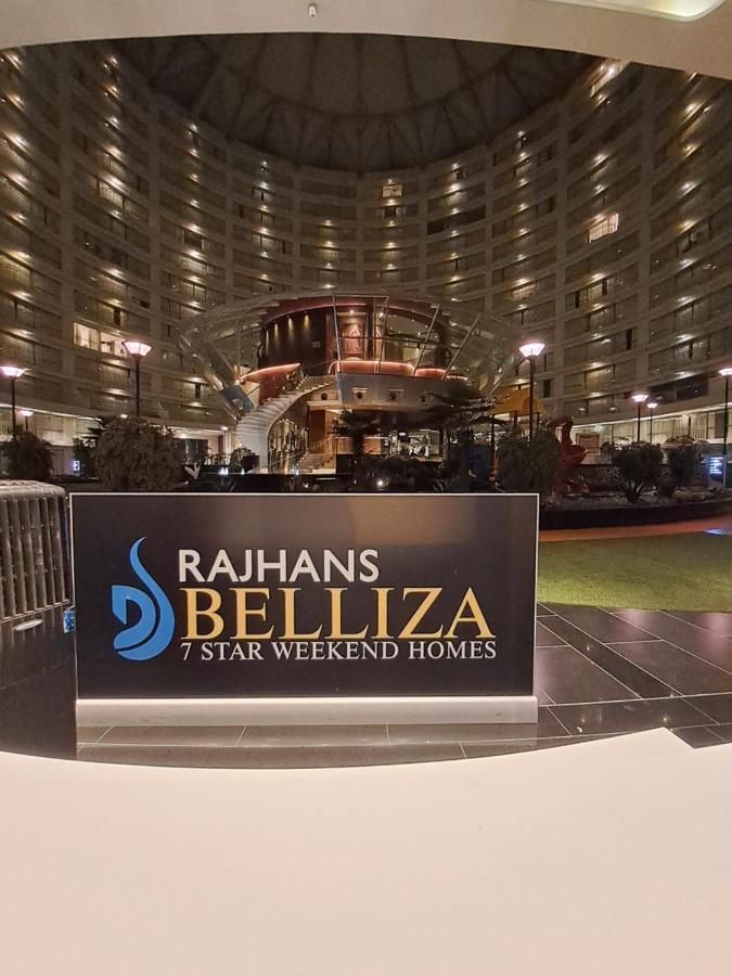 Honest Homes At Rajhans Belliza, Appartment Units Surat Esterno foto