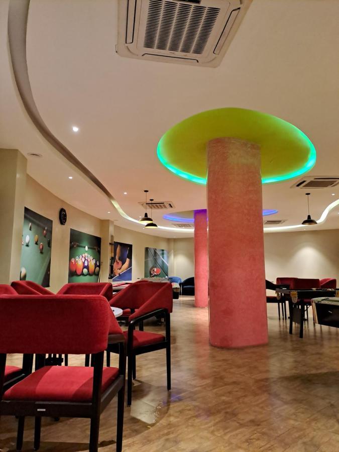 Honest Homes At Rajhans Belliza, Appartment Units Surat Esterno foto