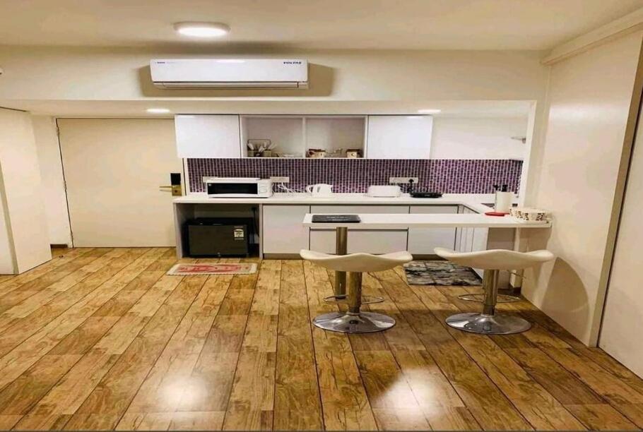 Honest Homes At Rajhans Belliza, Appartment Units Surat Esterno foto